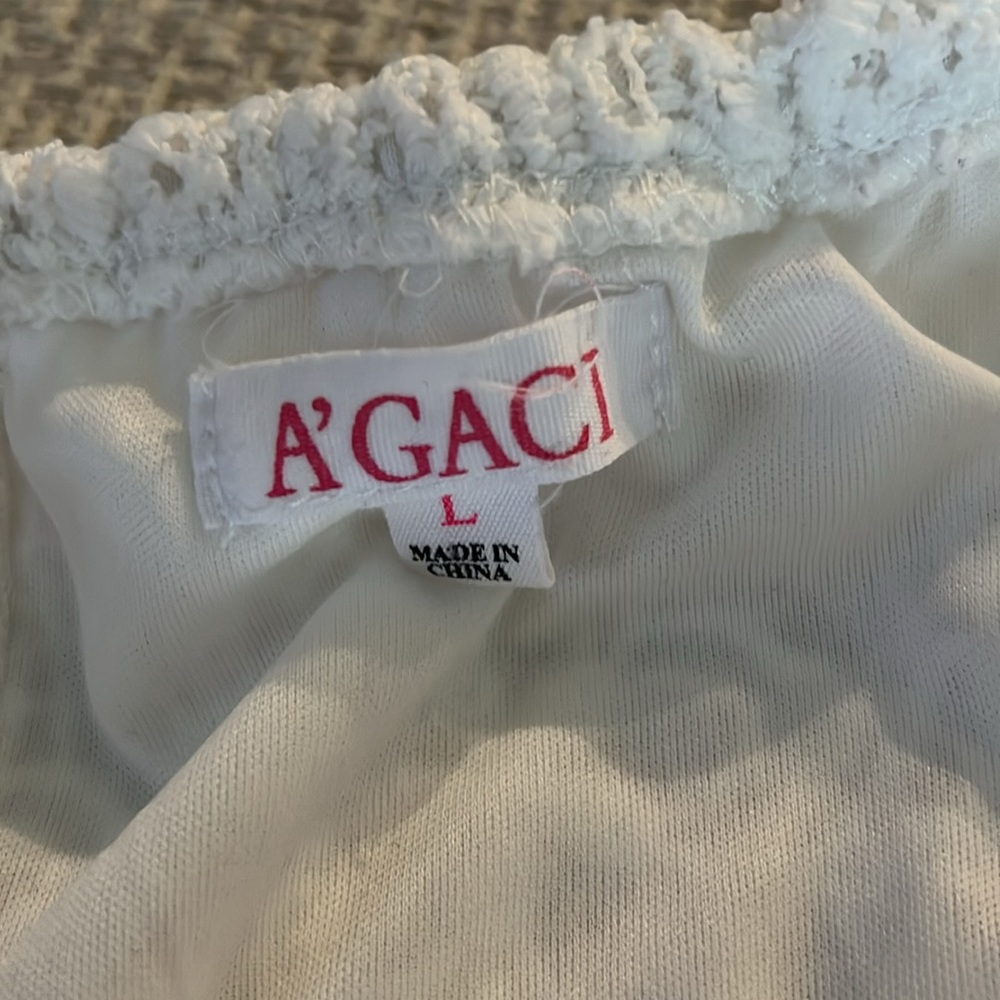 EUC AGACI Cropped Lacy Ruffle Off-The-Shoulder Top - Picture 4 of 14